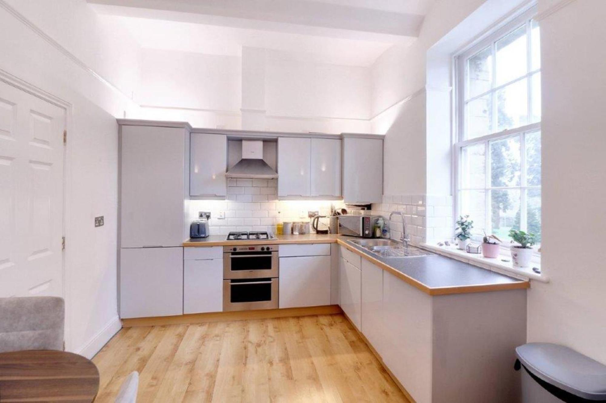 เซนต์แอนดรูอพาร์ตเมนท์ Apartment เมดสโตน ภายนอก รูปภาพ
