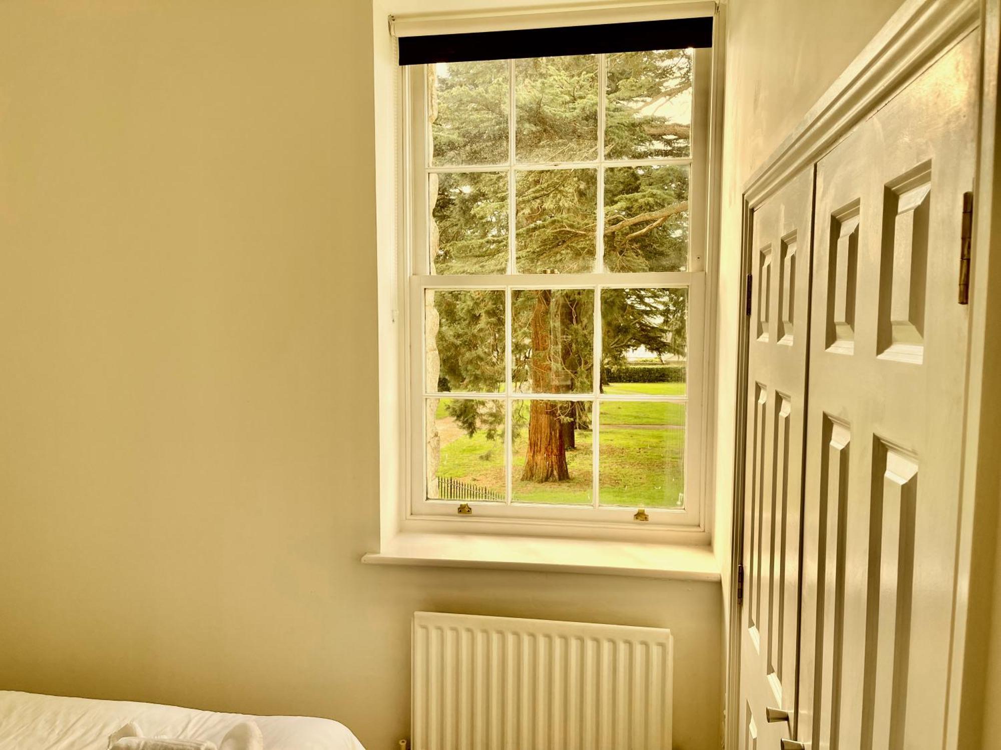 เซนต์แอนดรูอพาร์ตเมนท์ Apartment เมดสโตน ภายนอก รูปภาพ