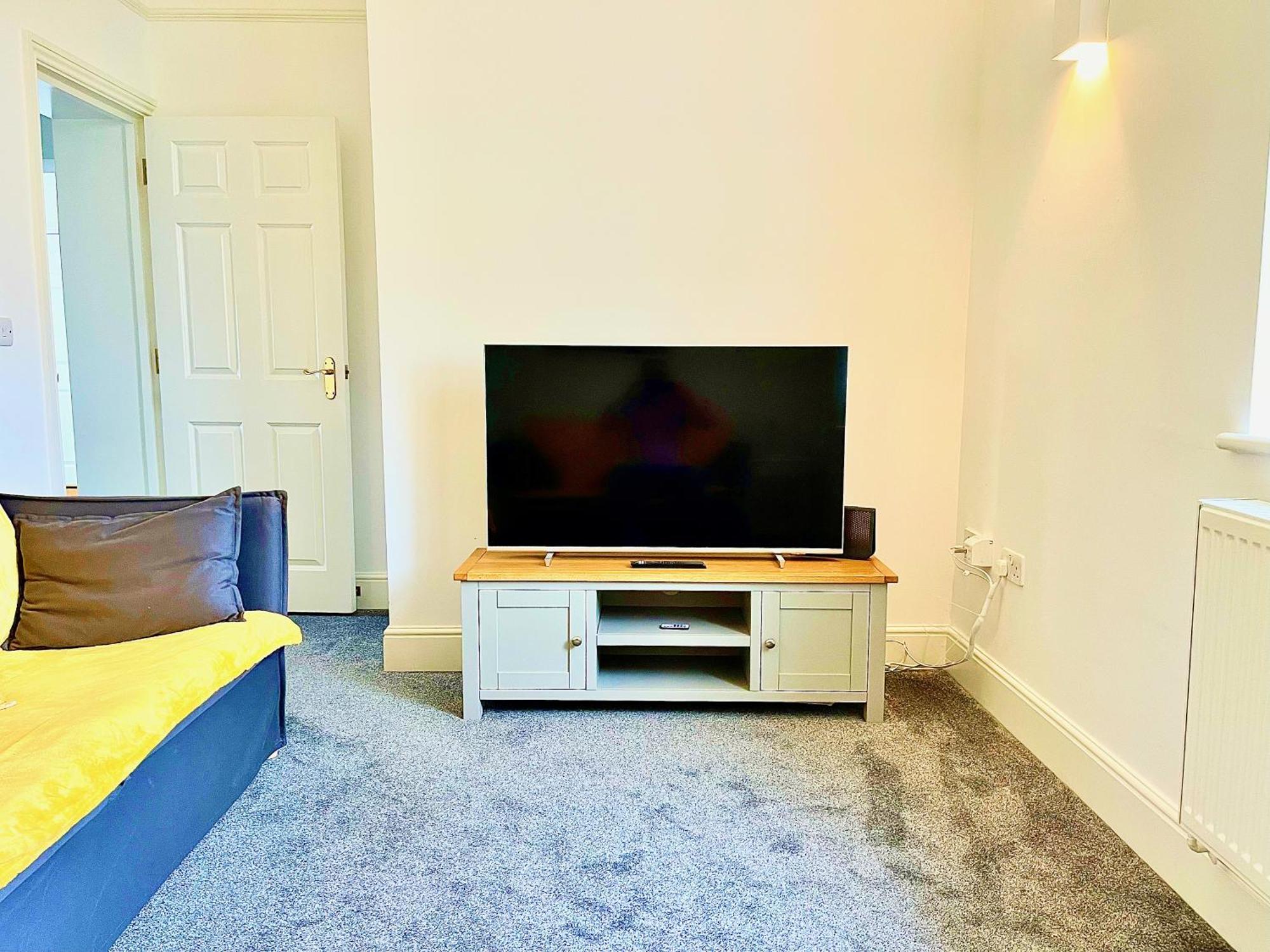 เซนต์แอนดรูอพาร์ตเมนท์ Apartment เมดสโตน ภายนอก รูปภาพ