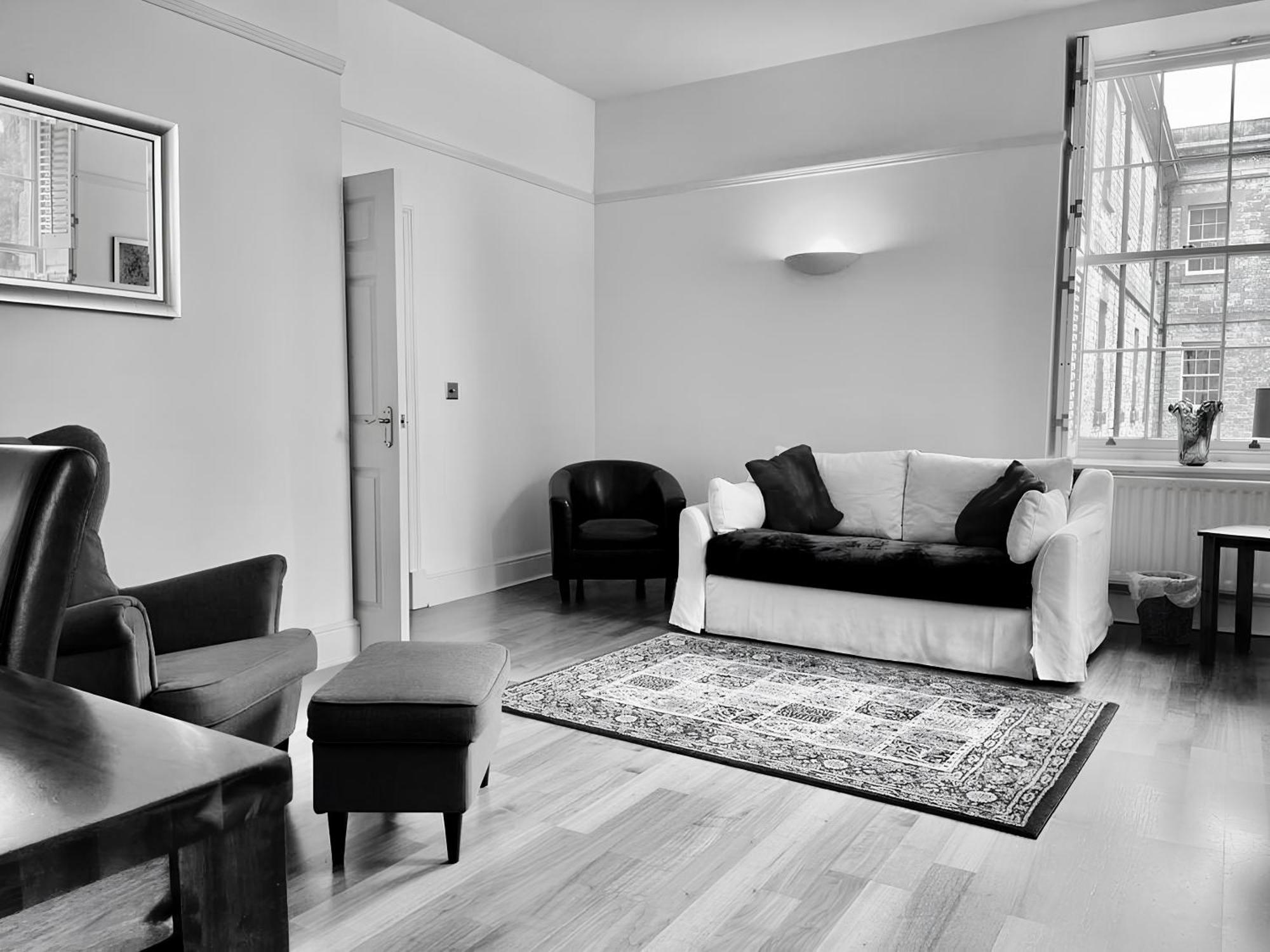 เซนต์แอนดรูอพาร์ตเมนท์ Apartment เมดสโตน ภายนอก รูปภาพ