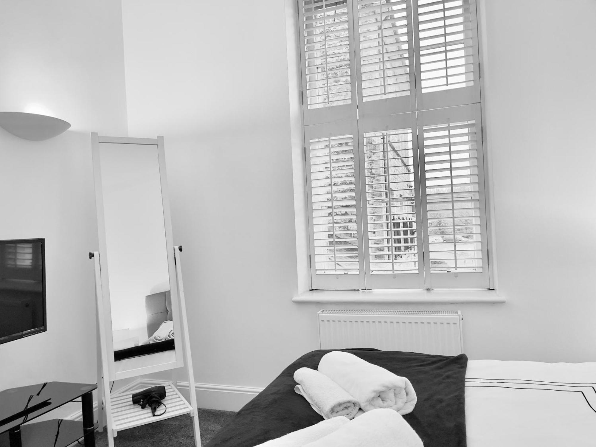 เซนต์แอนดรูอพาร์ตเมนท์ Apartment เมดสโตน ภายนอก รูปภาพ